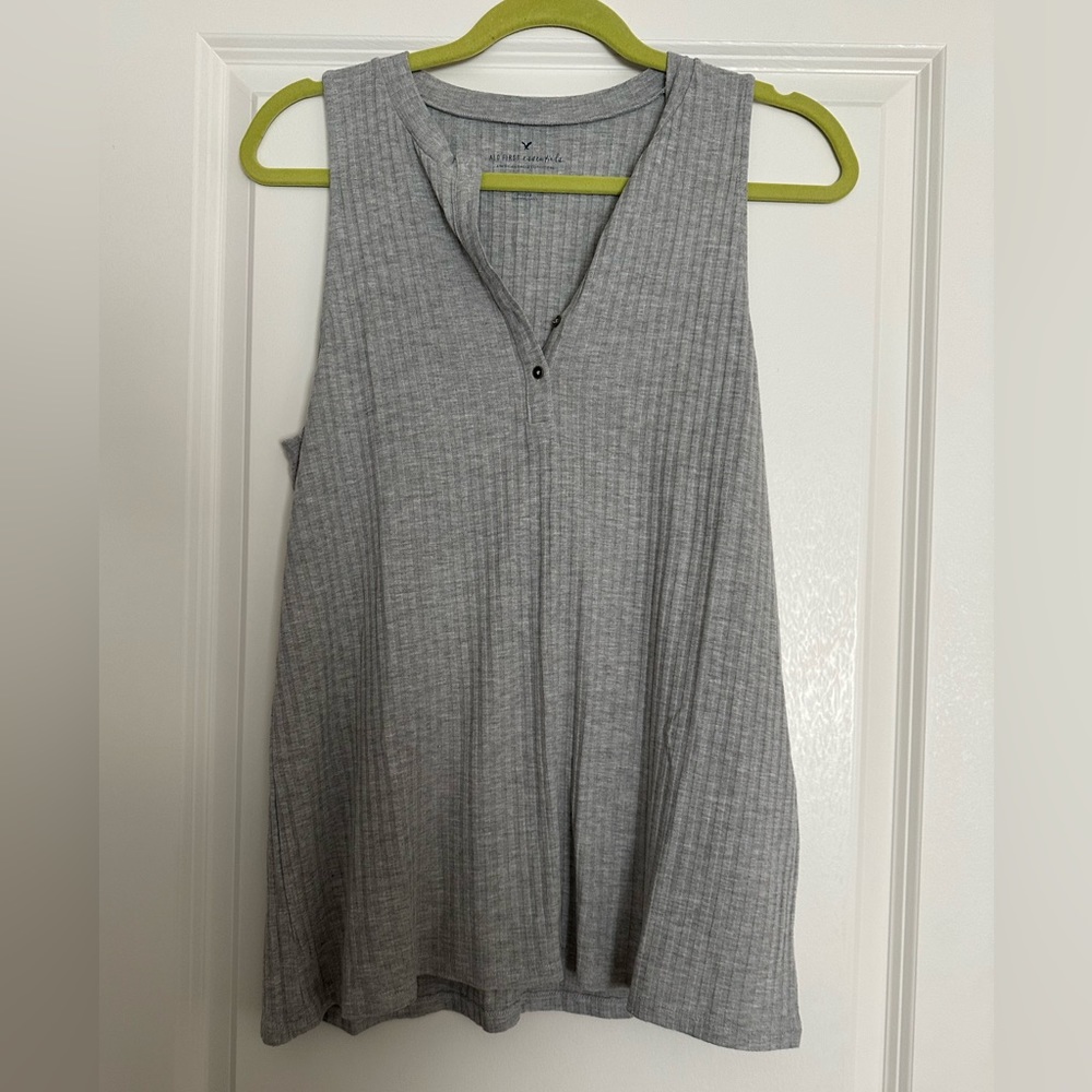 Gray American Eagle Tank
